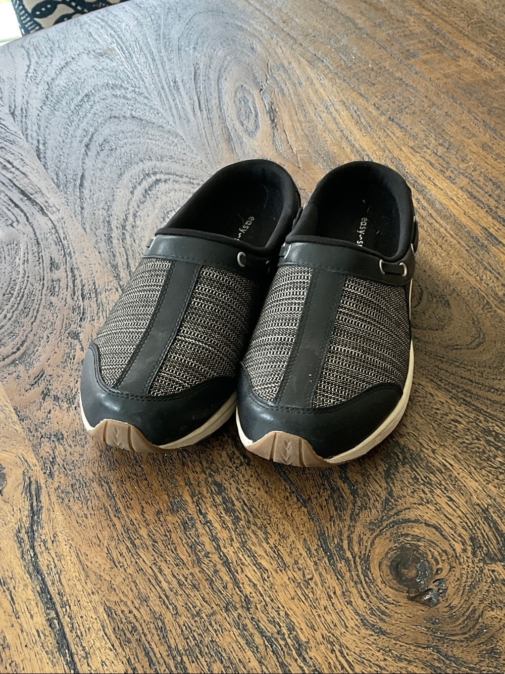 Easy Spirit Women's Slip-On Clog in Black and Tan